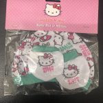 hello kitty hat and mittens